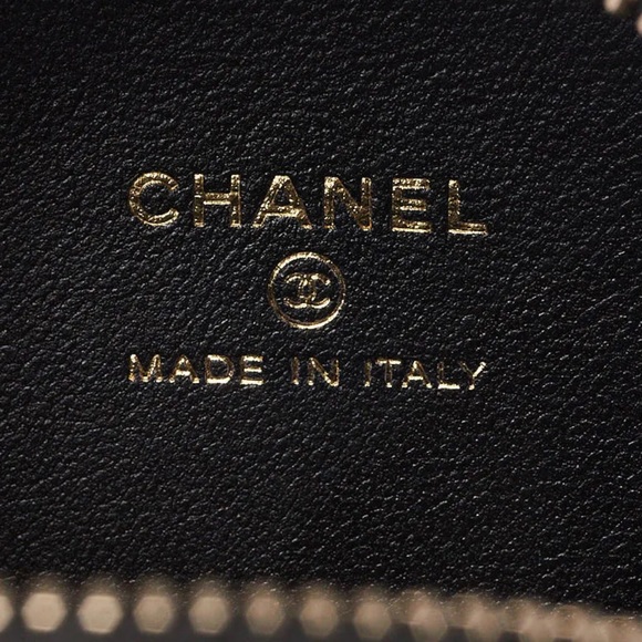 CHANEL GOLD BAG - Picture 3 of 7